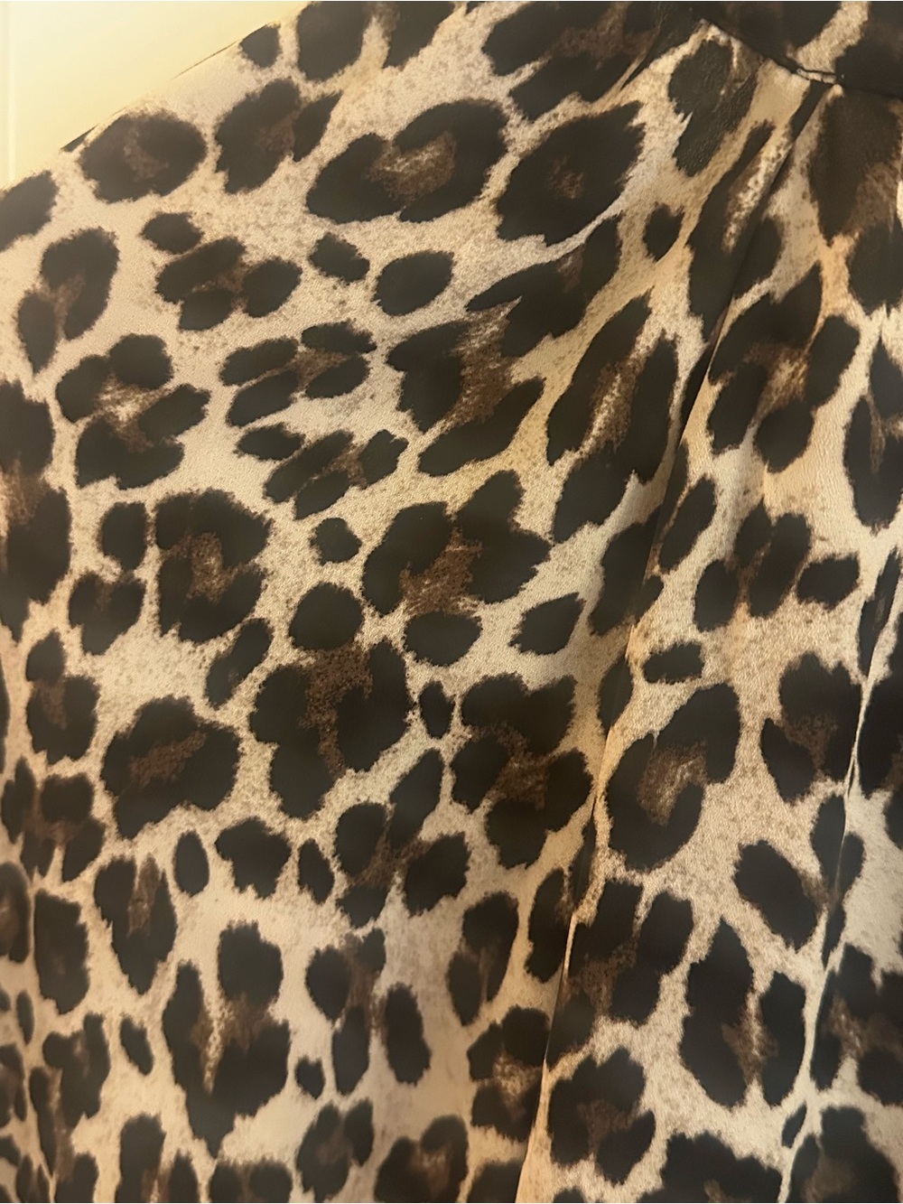 Vince Camuto Leopard Print Blouse - Picture 12 of 14